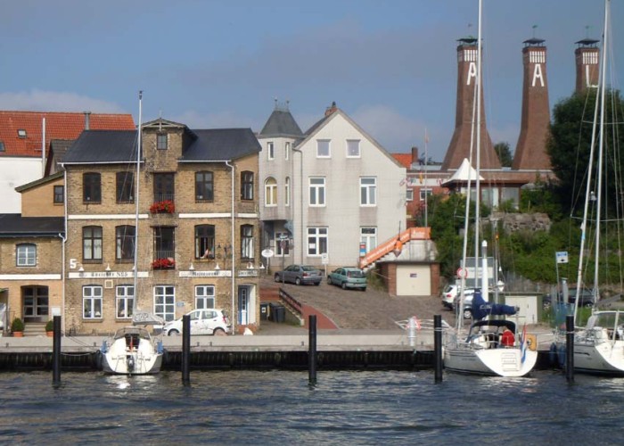 Segeln Sie mit dem Schiff bis in die Innenstadt