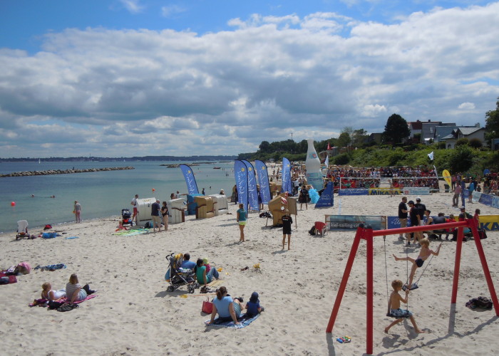 Beach-Volleyball-Turnier auf dem Schilkseer Ostseestrand
